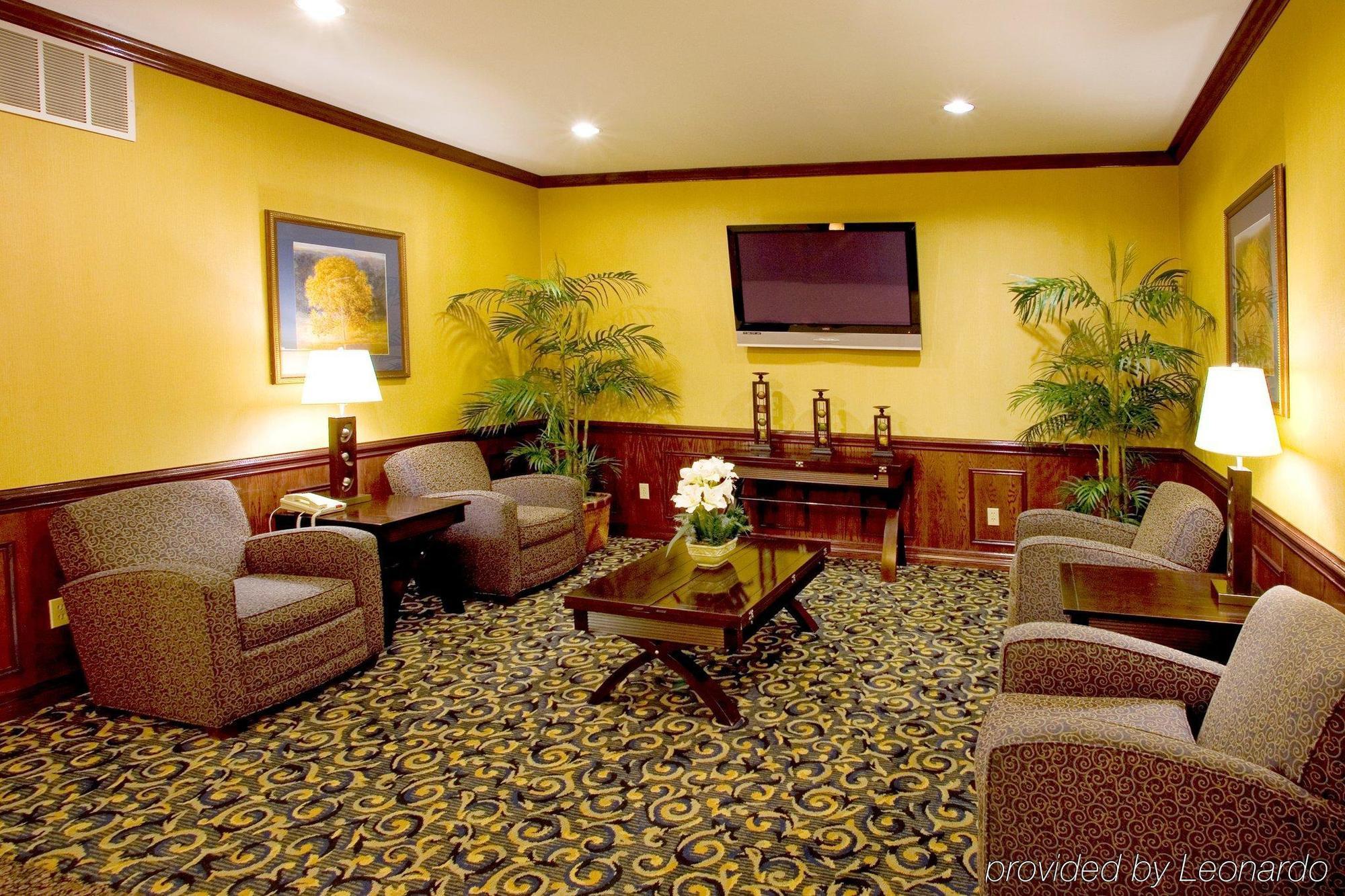 Holiday Inn Express Hotel And Suites Falfurrias Interno foto